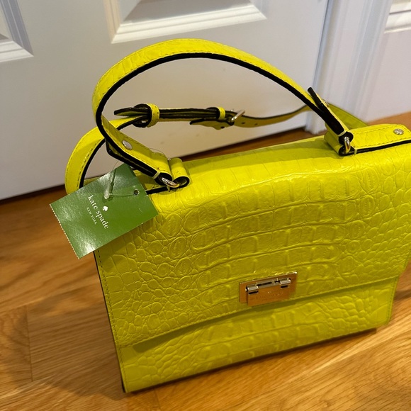 NWT Kate spade green purse 💚 - Picture 2 of 5